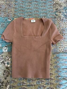 Abercrombie & Fitch Ribbed Square-Neck Short Sleeve Top